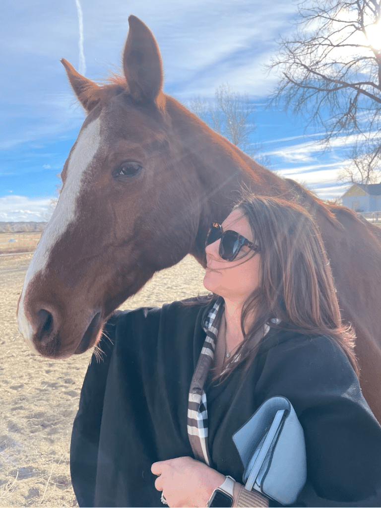 Paula Avis with her horse, Lyrik