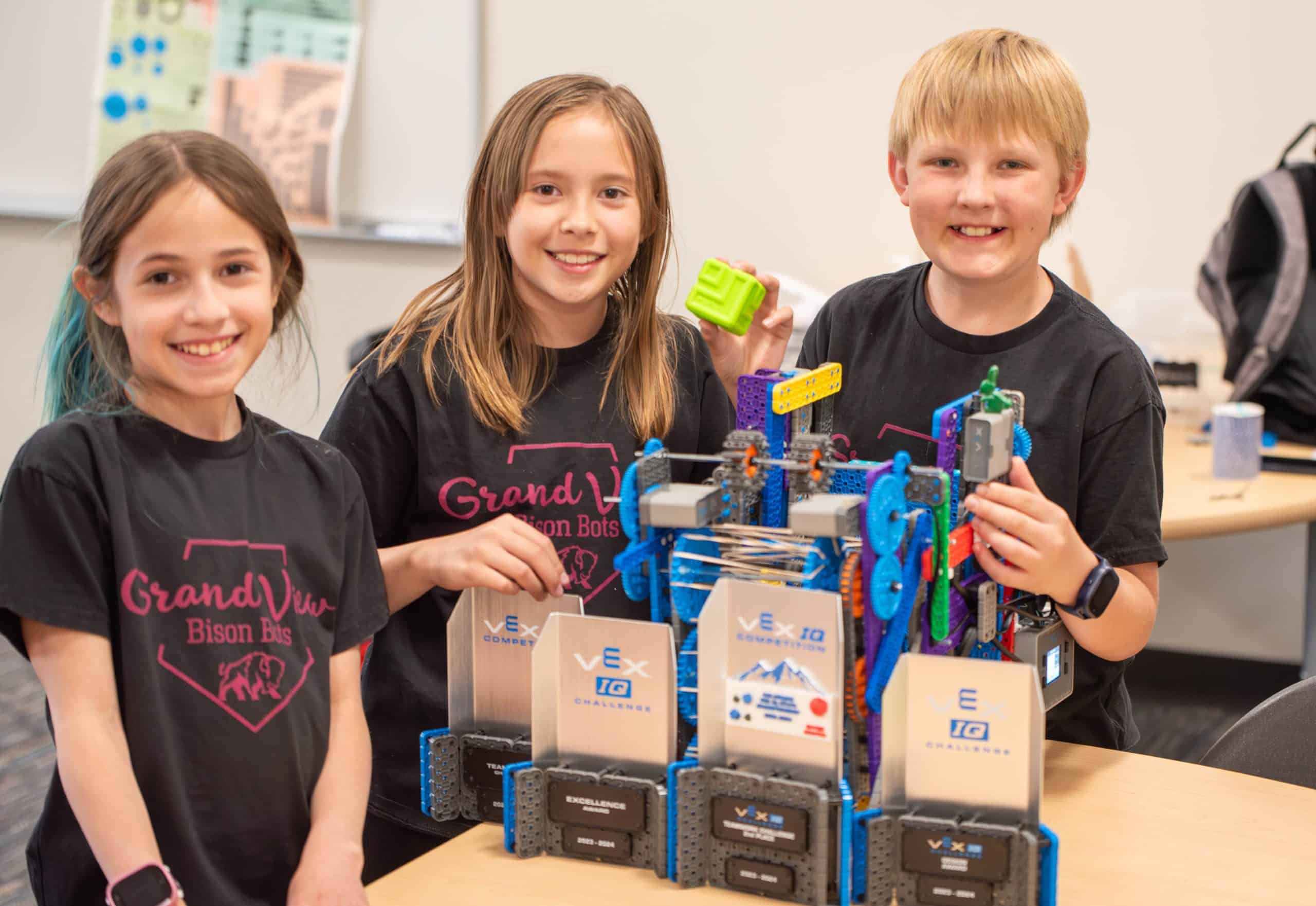 Grand View Elementary Robotics Team’s Journey to World Competition